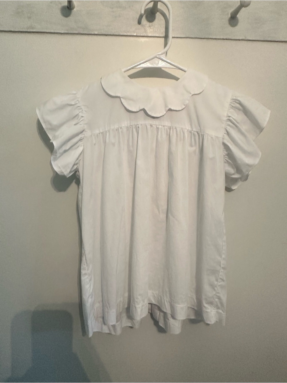 Bella Bliss Girls White Scalloped Collar Ruffle Sleeve Blouse size 7